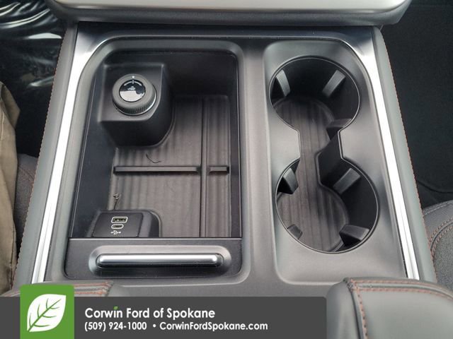 Certified 2025 Ford Expedition Active image 37