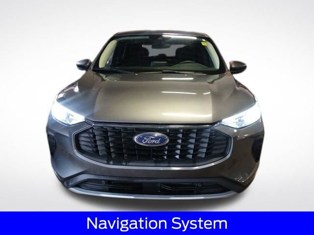 Certified 2023 Ford Escape Active AWD/4WD image 3