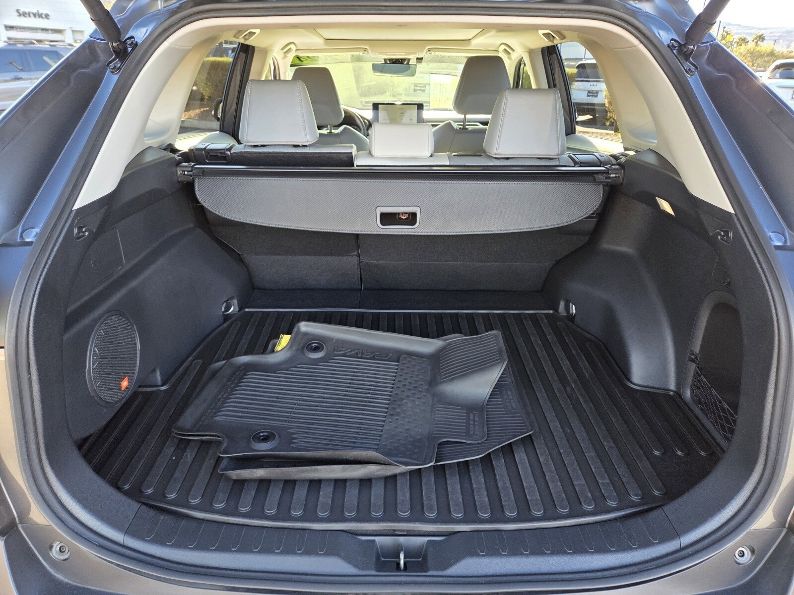 Used 2024 Toyota RAV4 Limited image 14