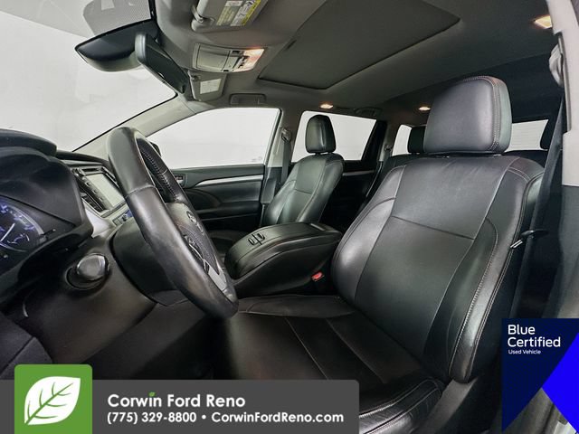 Used 2018 Toyota Highlander XLE AWD/4WD image 24