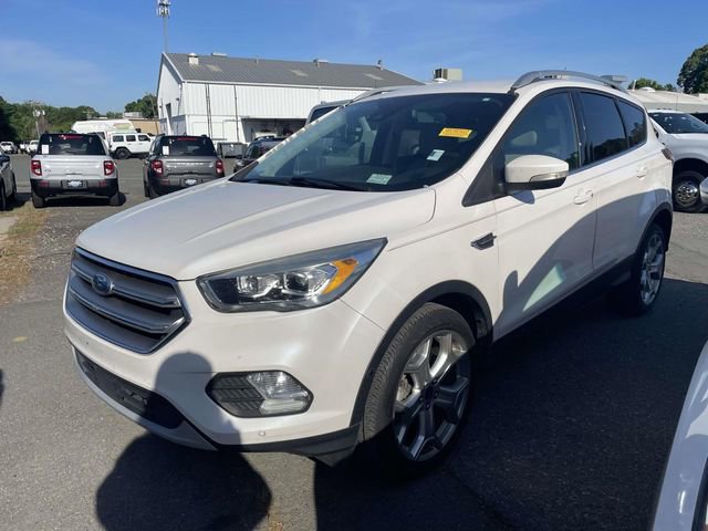Certified 2017 Ford Escape Titanium w/ Equipment Group 301A FWD image 3