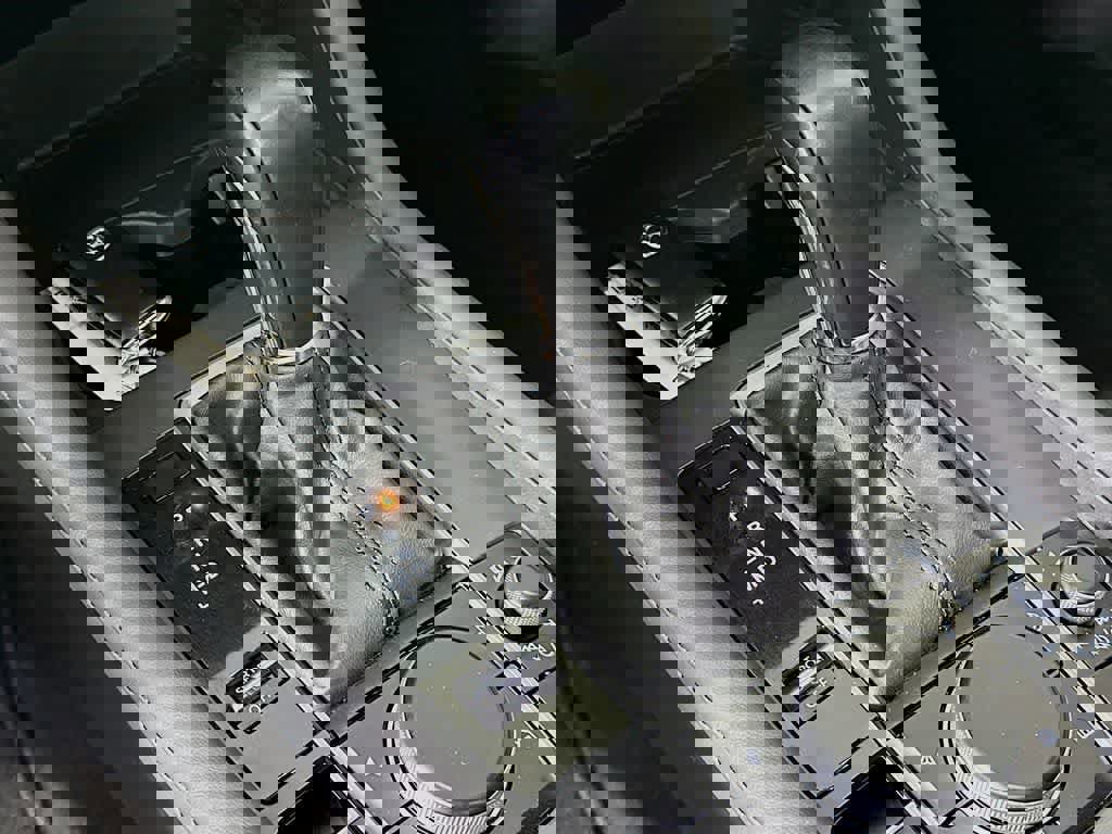 Used 2021 MAZDA MAZDA3 s image 21