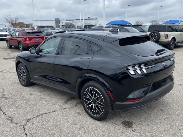 Certified 2025 Ford Mustang Mach-E Premium image 2