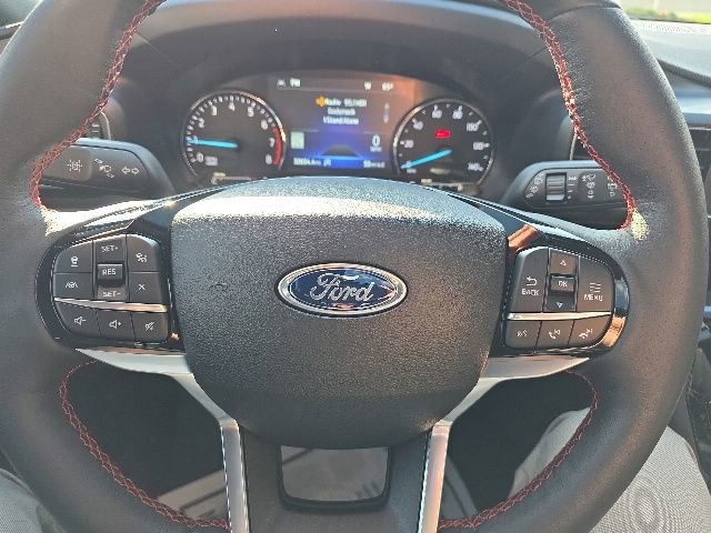 Certified 2024 Ford Explorer ST-Line w/ Class IV Trailer Tow Package AWD/4WD image 15