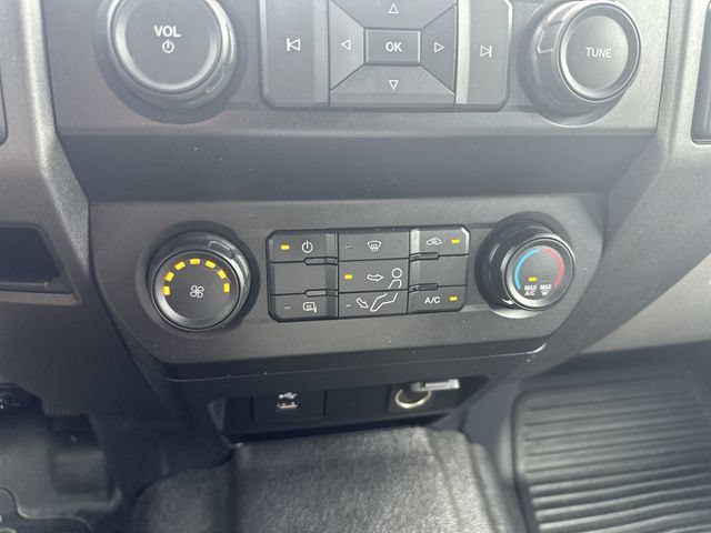 Certified 2022 Ford F250 XL w/ STX Appearance Package AWD/4WD image 19