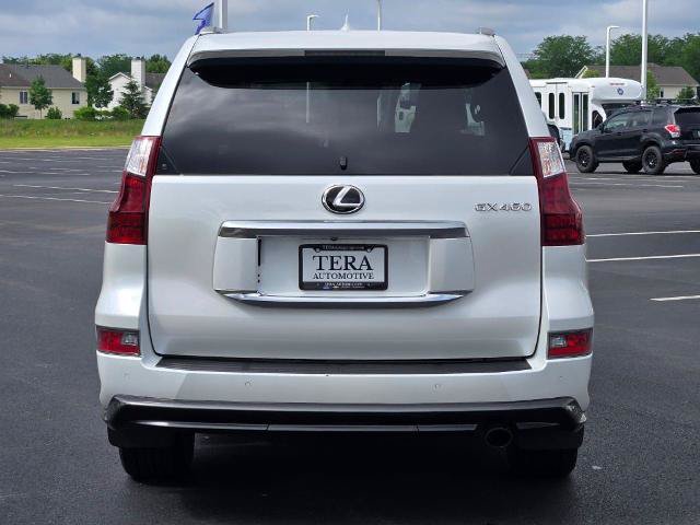 Used 2022 Lexus GX 460 Luxury w/ Sport Design Package AWD/4WD image 15