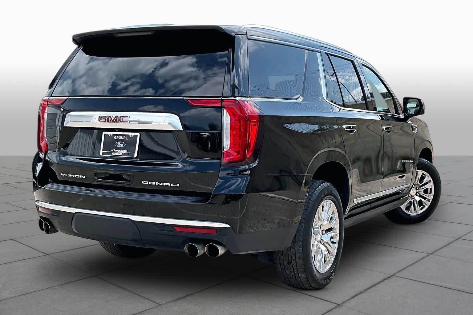 Used 2021 GMC Yukon Denali w/ LPO, Illumination Package RWD image 13
