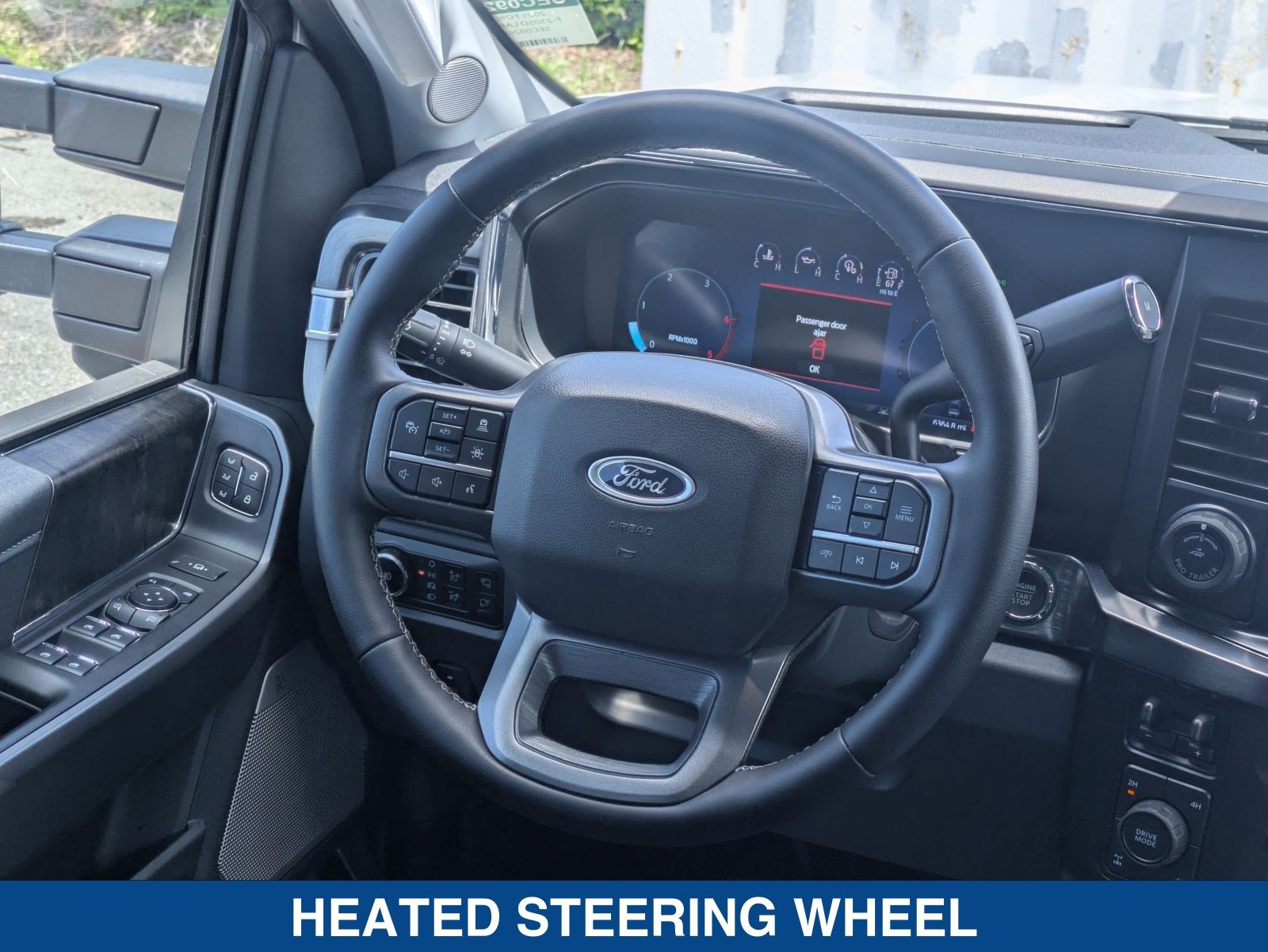 Certified 2025 Ford F250 Lariat w/ Lariat Ultimate Package AWD/4WD image 43