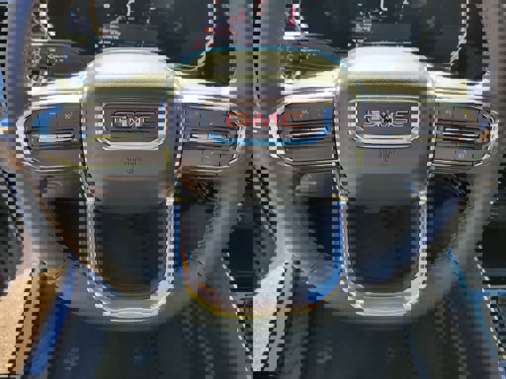 Used 2023 GMC Canyon Elevation w/ Trailering Package image 17