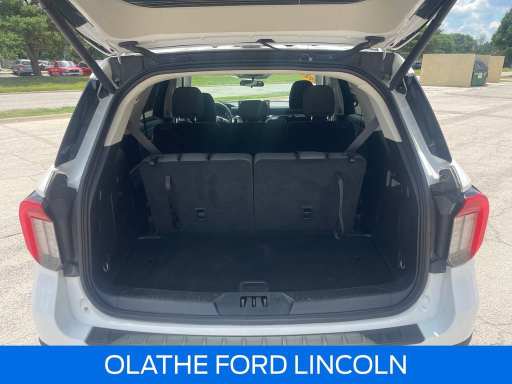 Certified 2025 Ford Explorer Active AWD/4WD image 27