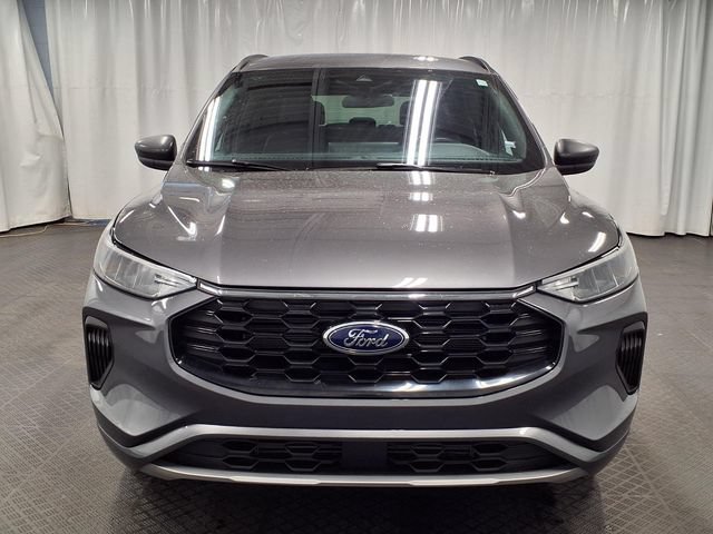 Certified 2024 Ford Escape ST-Line w/ Tech Pack #1 AWD/4WD image 23