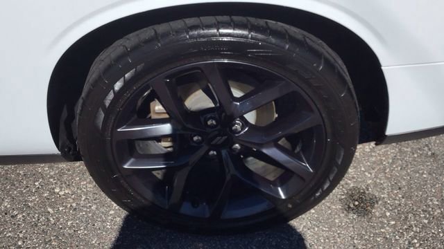 Used 2019 Dodge Challenger SXT w/ Blacktop Package image 11