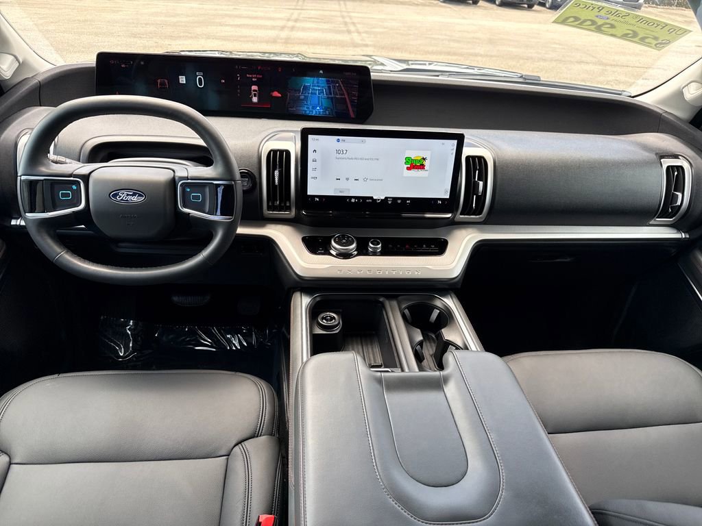 Certified 2025 Ford Expedition Max Active image 9