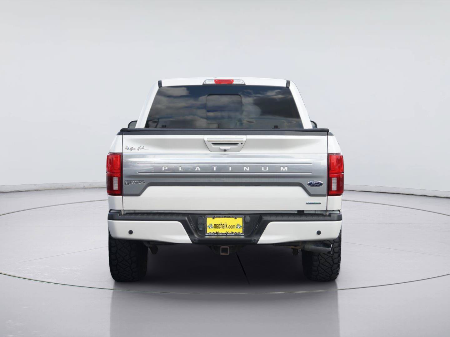 Certified 2019 Ford F150 Platinum w/ Equipment Group 701A Luxury AWD/4WD image 7