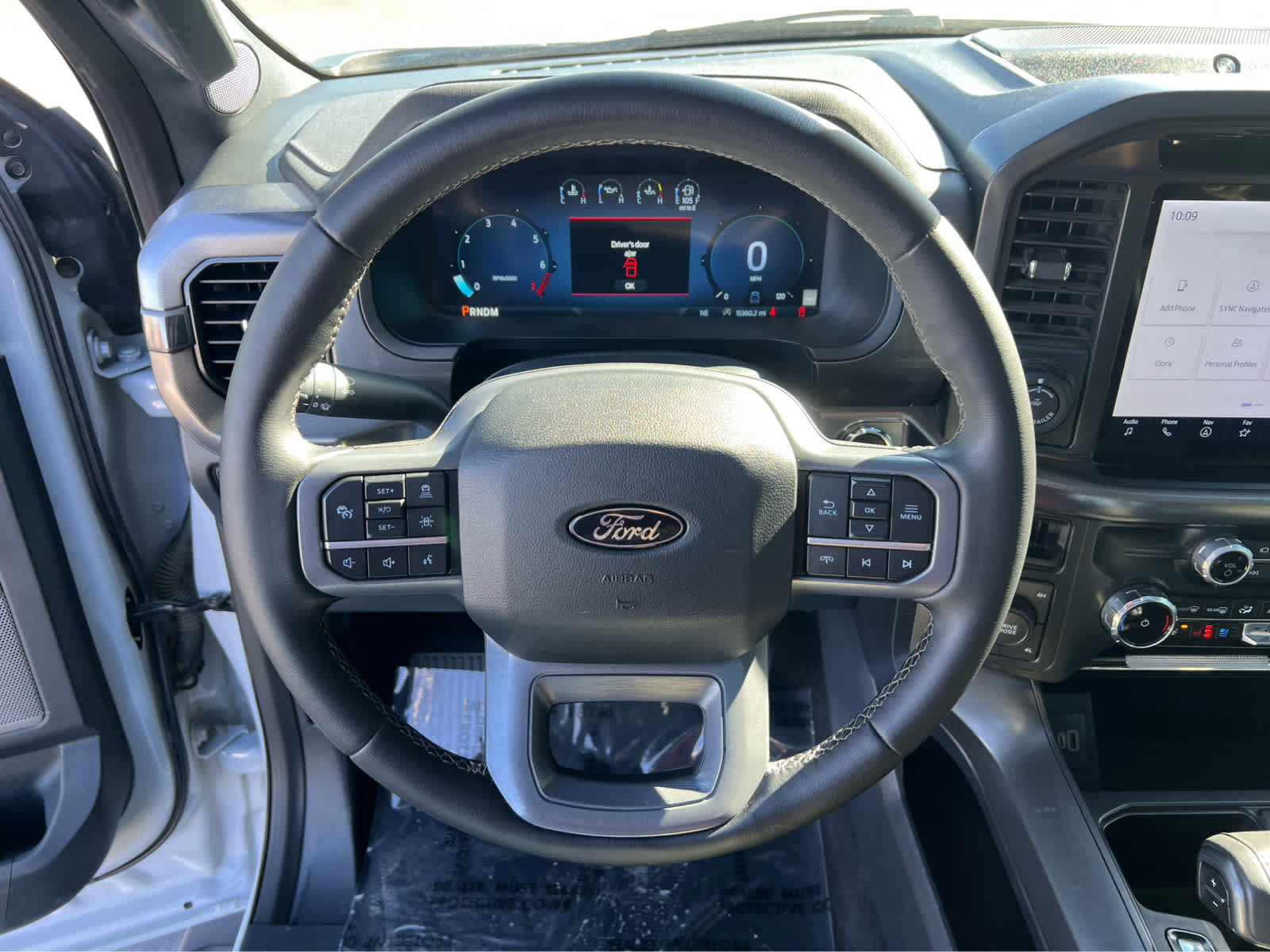 Certified 2025 Ford F150 Lariat AWD/4WD image 37