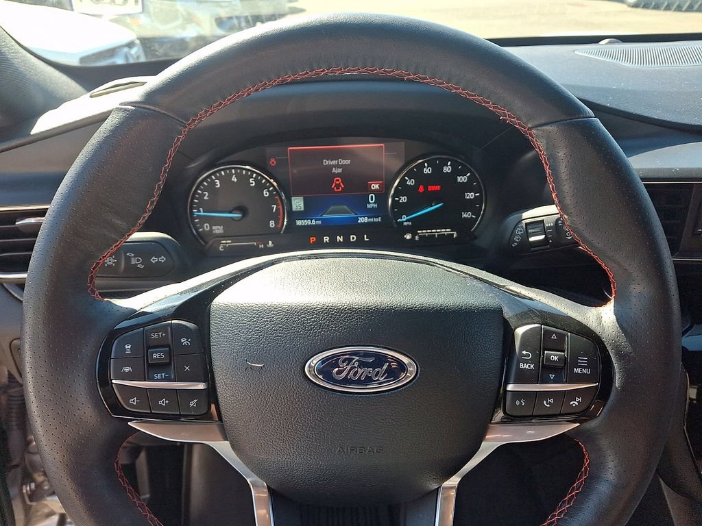 Certified 2023 Ford Explorer ST-Line AWD/4WD image 21