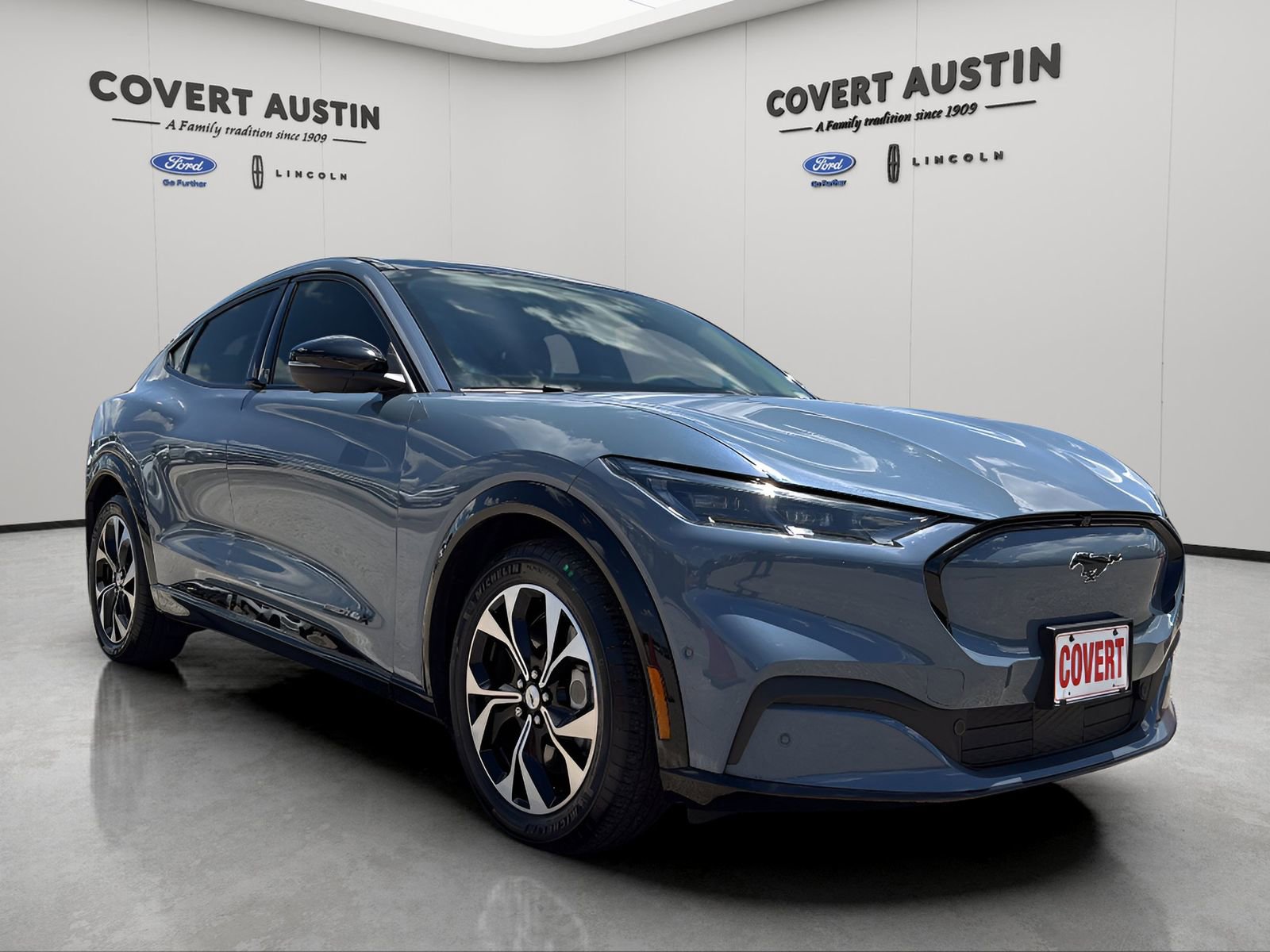Certified 2023 Ford Mustang Mach-E Premium AWD/4WD image 7