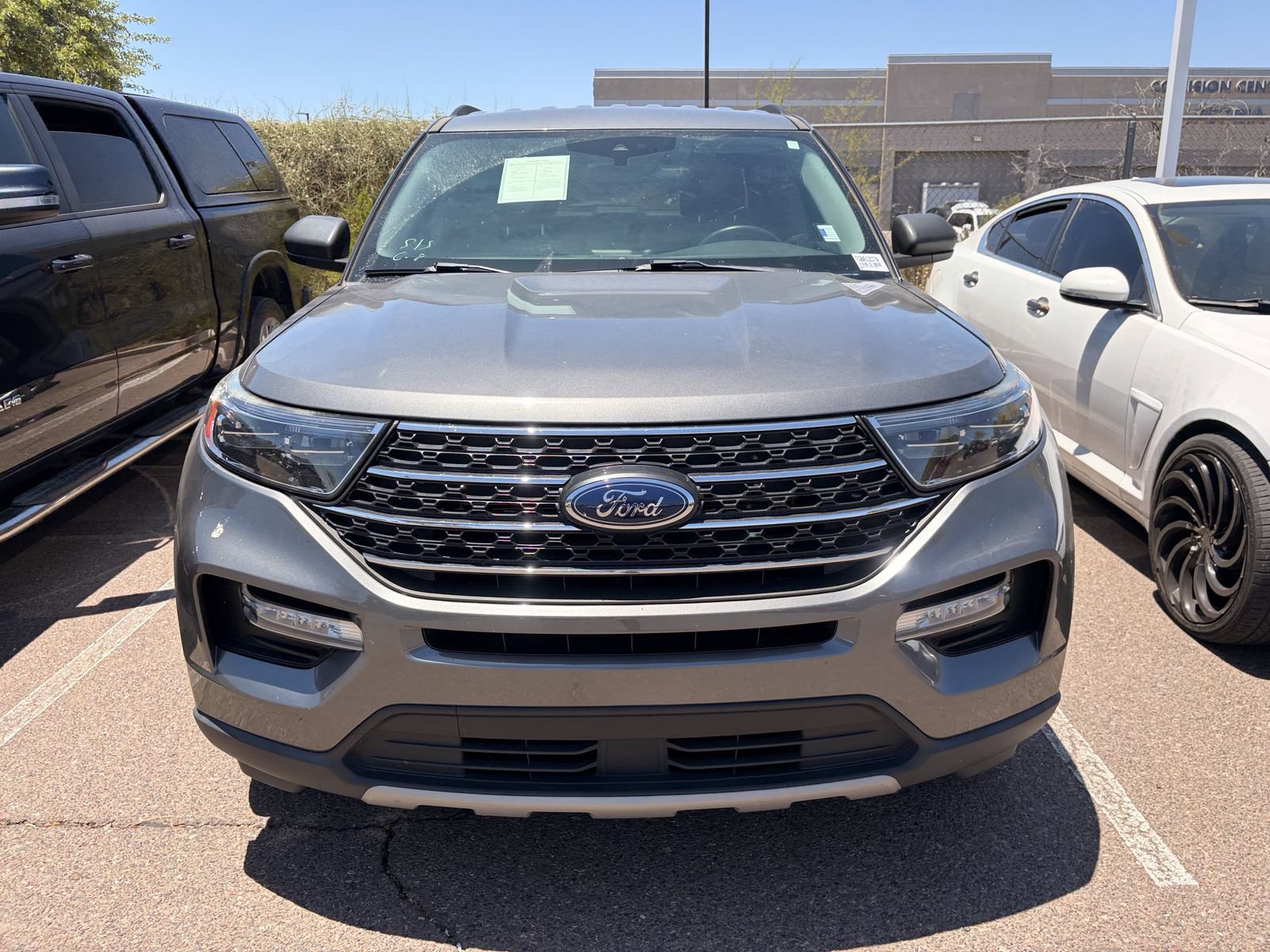 Certified 2022 Ford Explorer XLT w/ Equipment Group 202A RWD image 2