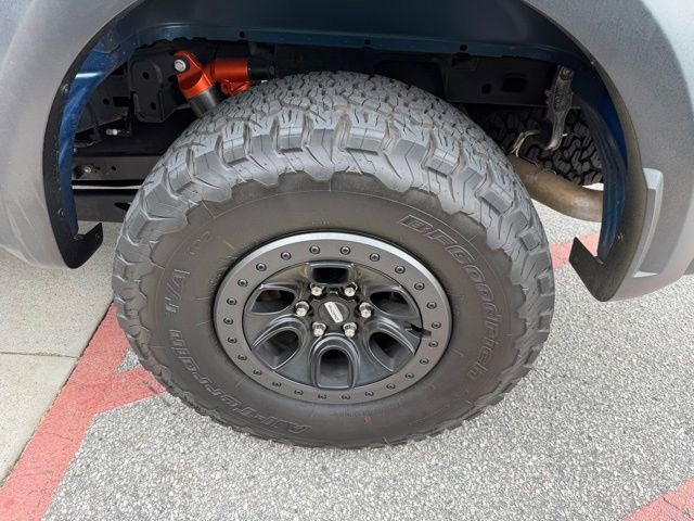 Certified 2022 Ford F150 Raptor w/ Equipment Group 801A High image 6