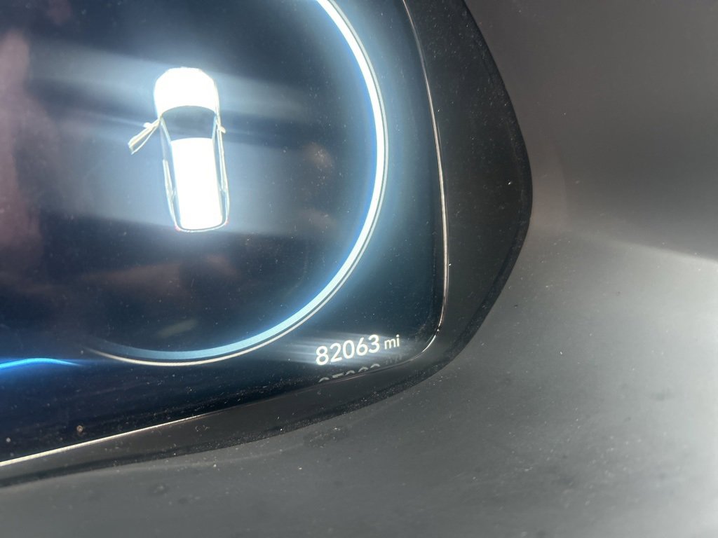 Used 2022 Hyundai Palisade Calligraphy image 2