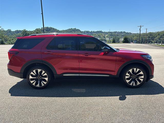 Certified 2026 Ford Explorer Platinum w/ LUX Leather Package AWD/4WD image 5
