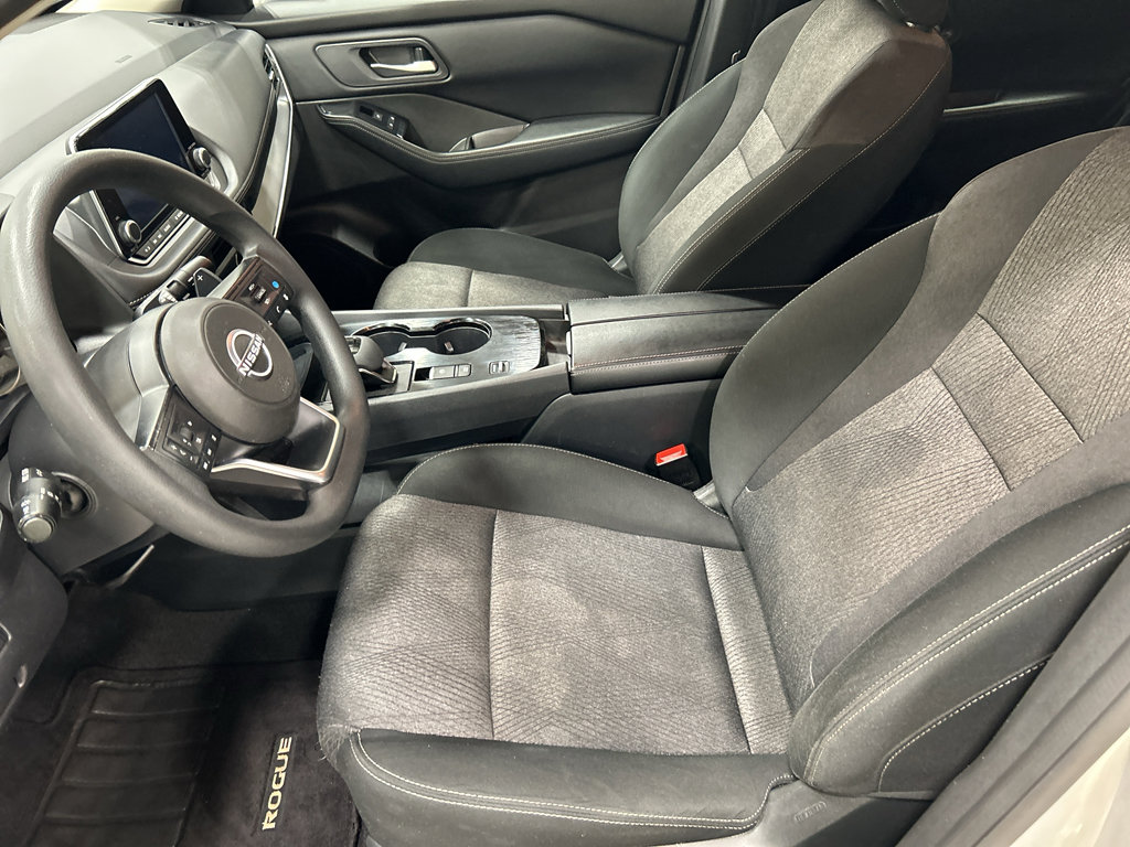 Used 2024 Nissan Rogue S FWD image 22