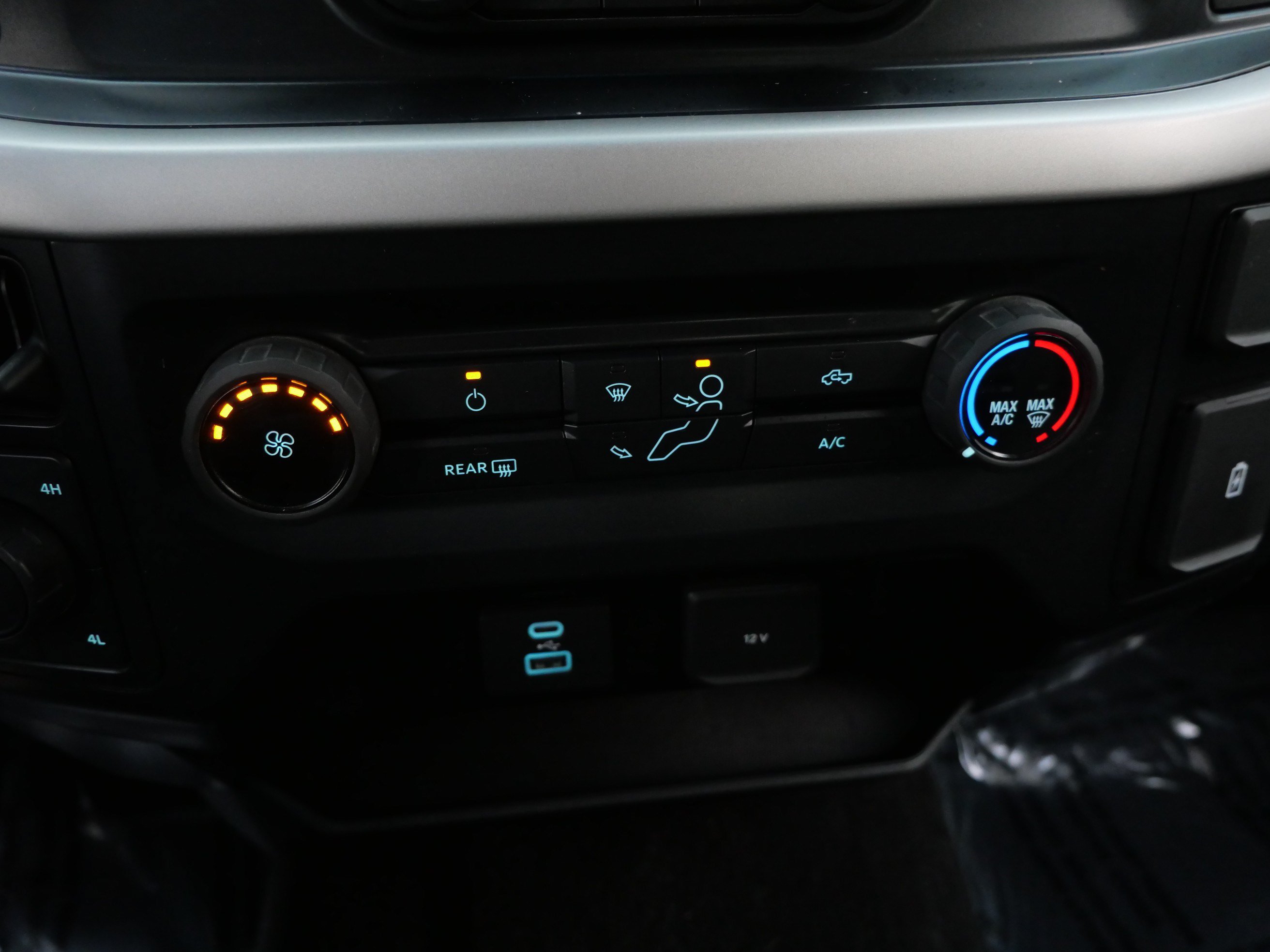 Certified 2021 Ford F150 XLT AWD/4WD image 23