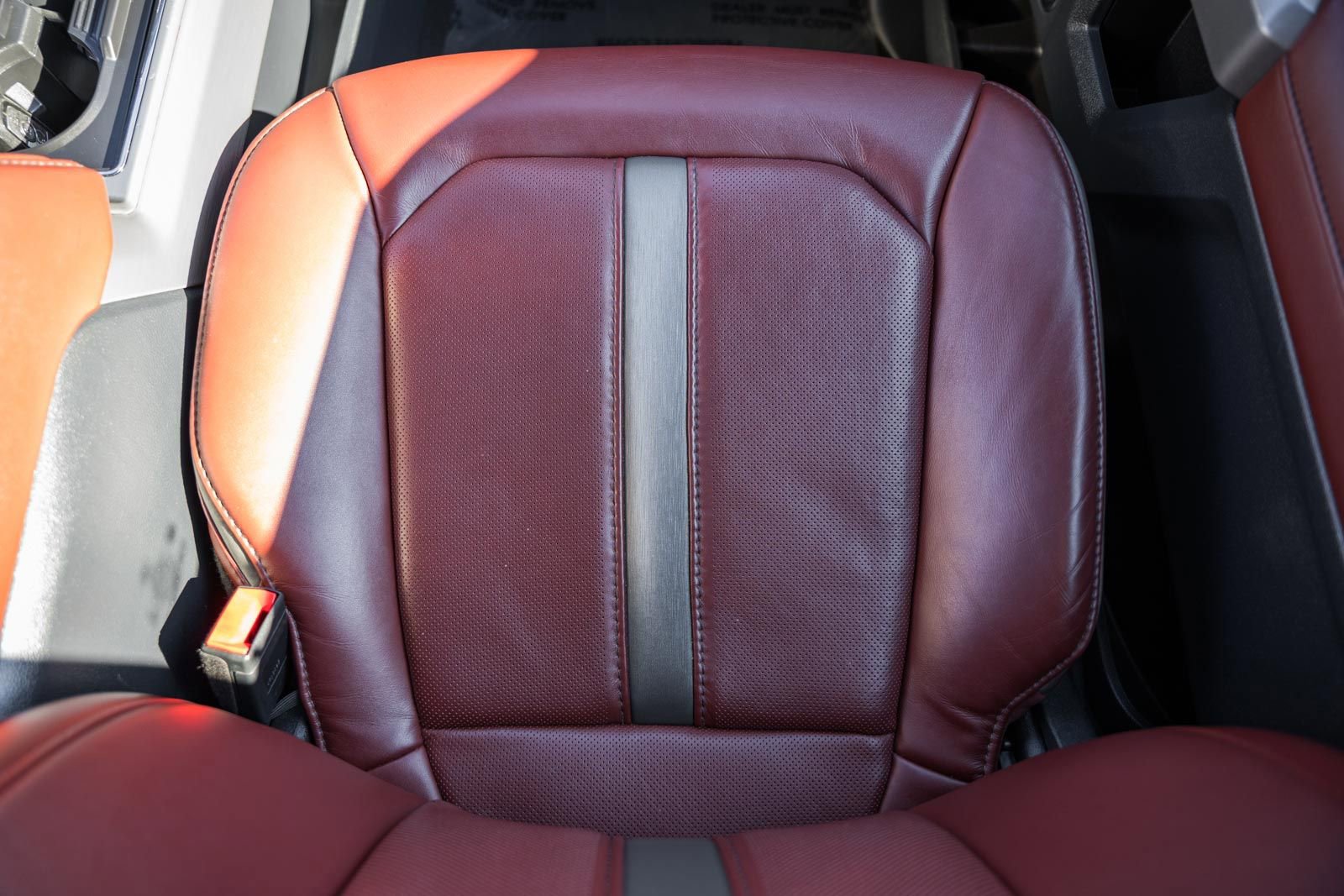 Certified 2022 Ford F450 Platinum w/ FX4 Off-Road Package image 39