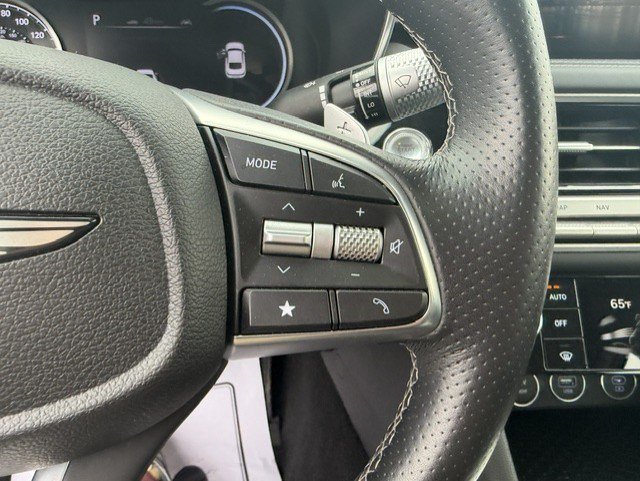 Used 2025 Genesis G70 2.5T AWD/4WD image 17