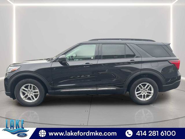 Certified 2025 Ford Explorer Active AWD/4WD image 5