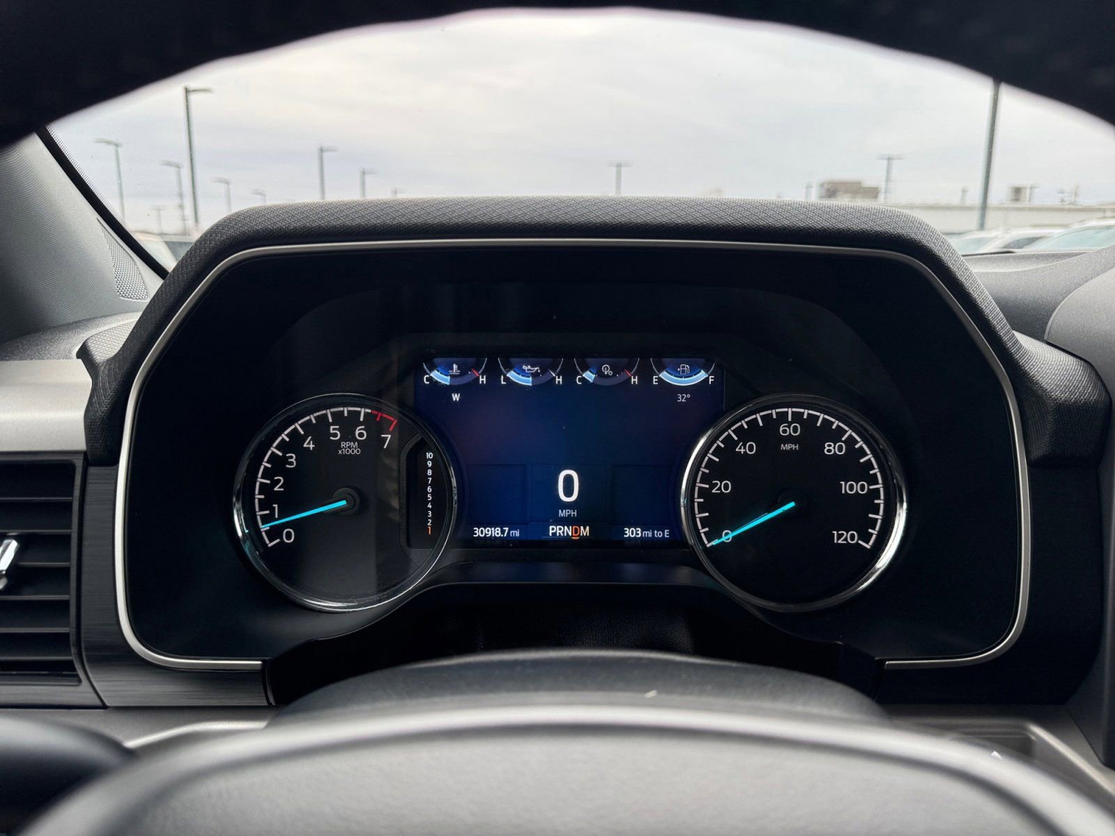 Certified 2022 Ford F150 XLT w/ Equipment Group 302A High image 30