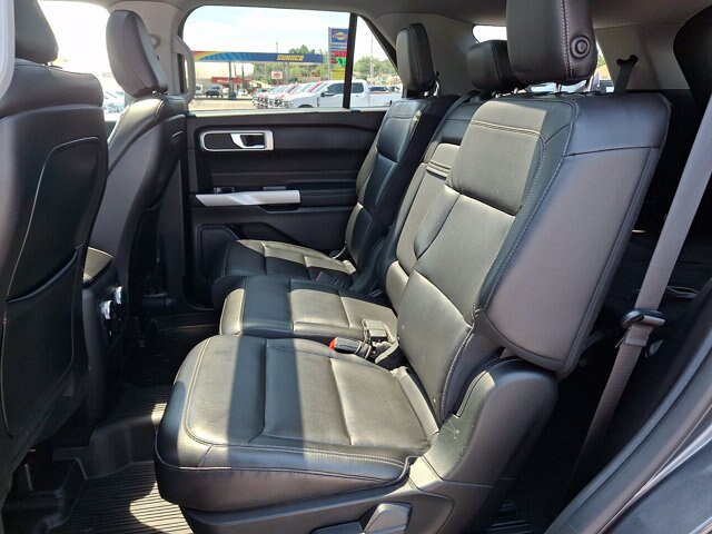 Certified 2020 Ford Explorer XLT w/ Equipment Group 202A AWD/4WD image 11