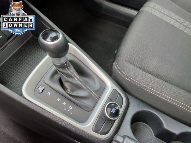 Used 2023 Hyundai Venue SEL FWD image 33