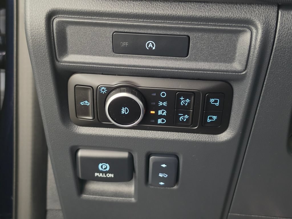 Certified 2025 Ford F150 Lariat AWD/4WD image 25