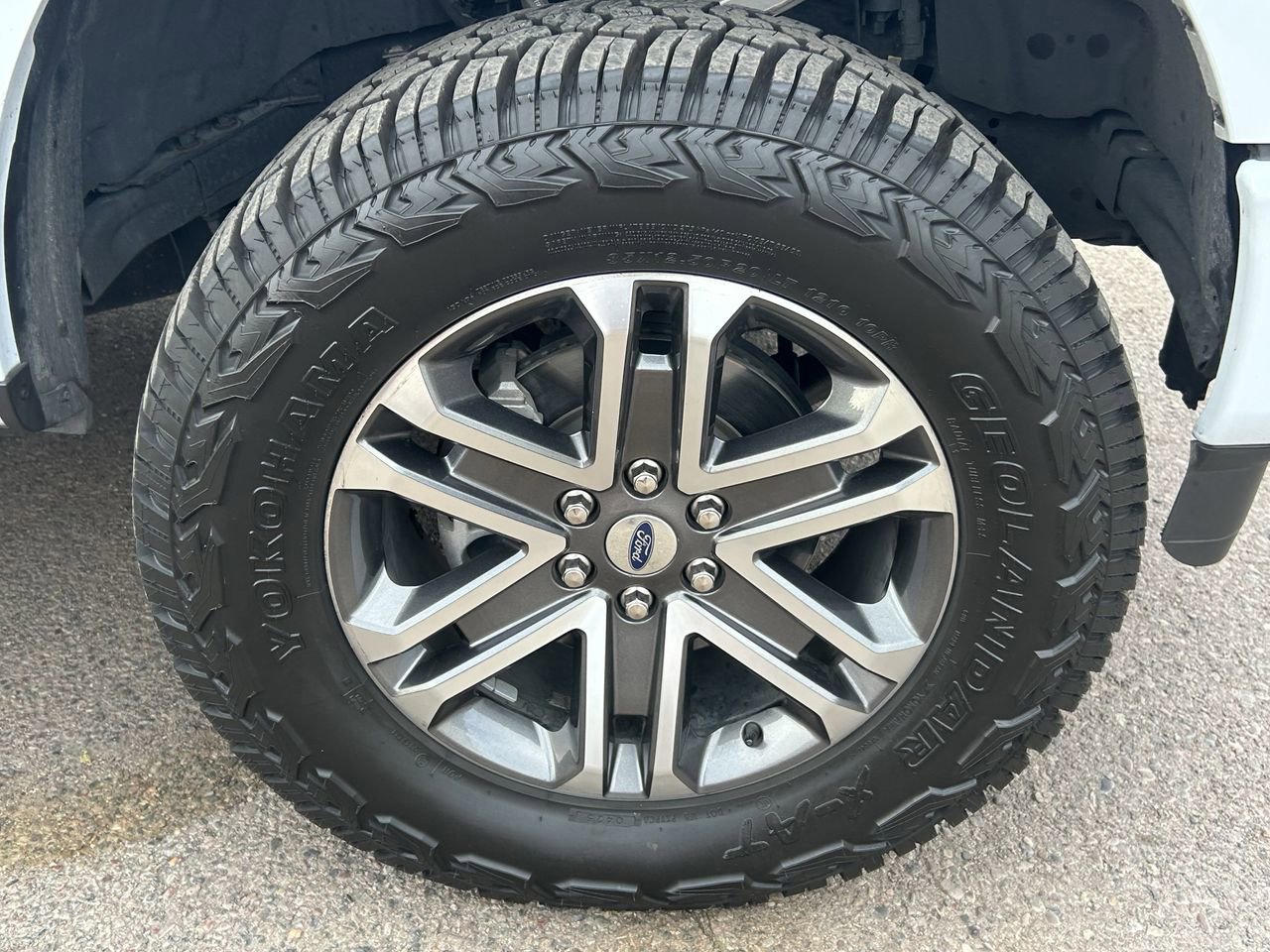 Certified 2022 Ford F150 XL w/ STX Appearance Package AWD/4WD image 11