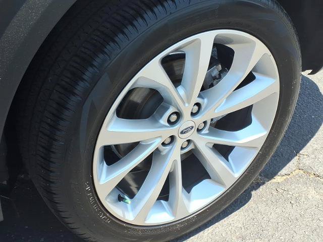 Certified 2023 Ford Explorer Platinum w/ Technology Package AWD/4WD image 26