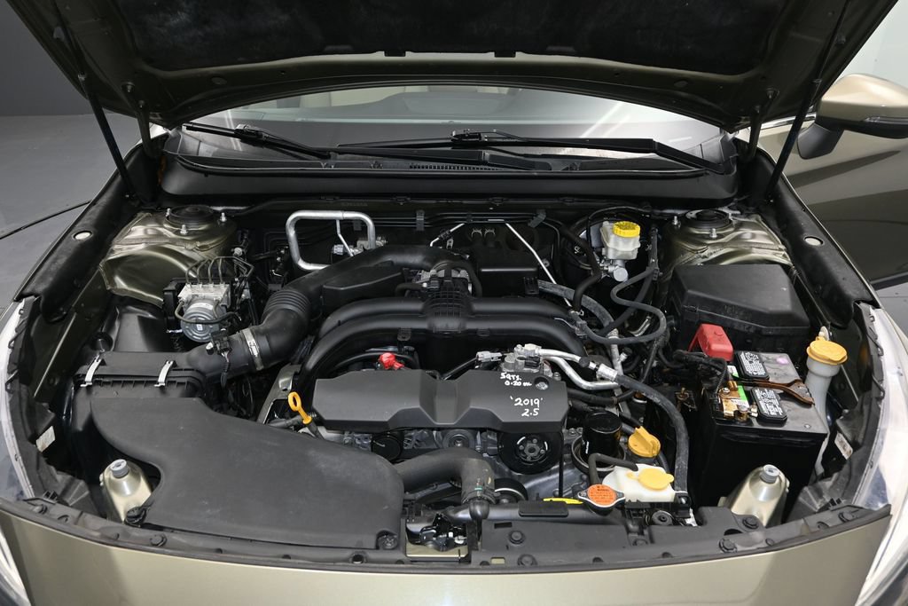 Used 2019 Subaru Outback 2.5i Premium AWD/4WD image 18