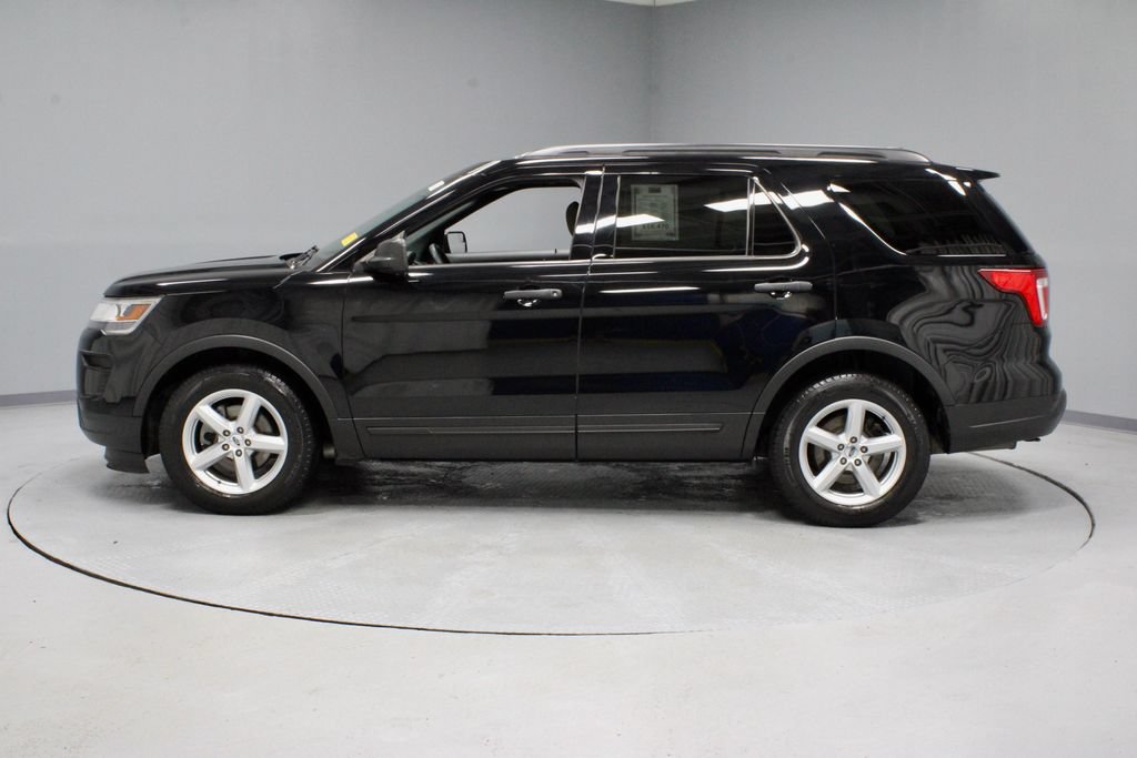 Certified 2018 Ford Explorer FWD image 7
