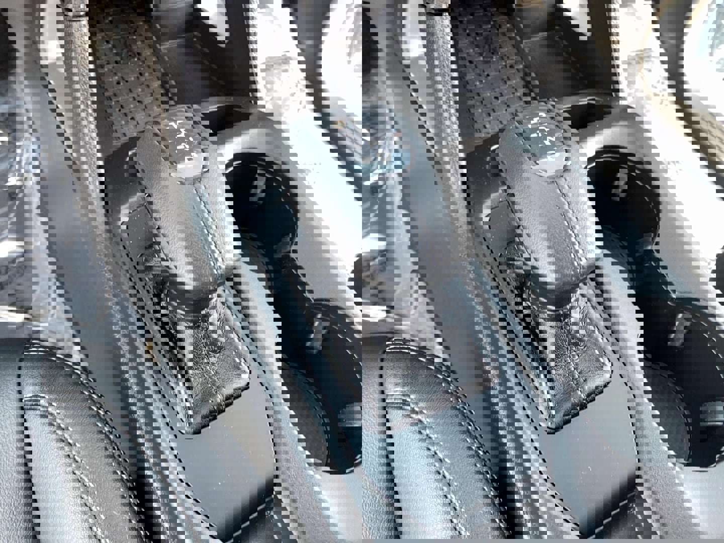 Certified 2024 Ford Ranger Lariat w/ FX4 Off-Road Package image 18