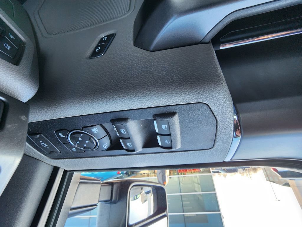 Certified 2022 Ford F250 XLT w/ XLT Premium Package image 17