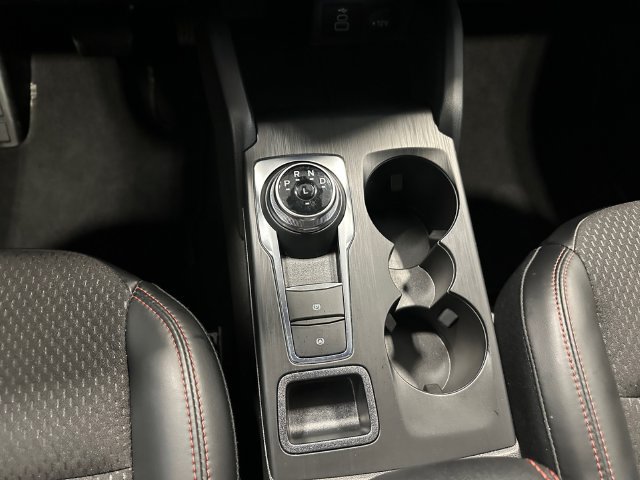 Certified 2025 Ford Escape ST-Line Select w/ Tech Pack #1 AWD/4WD image 30