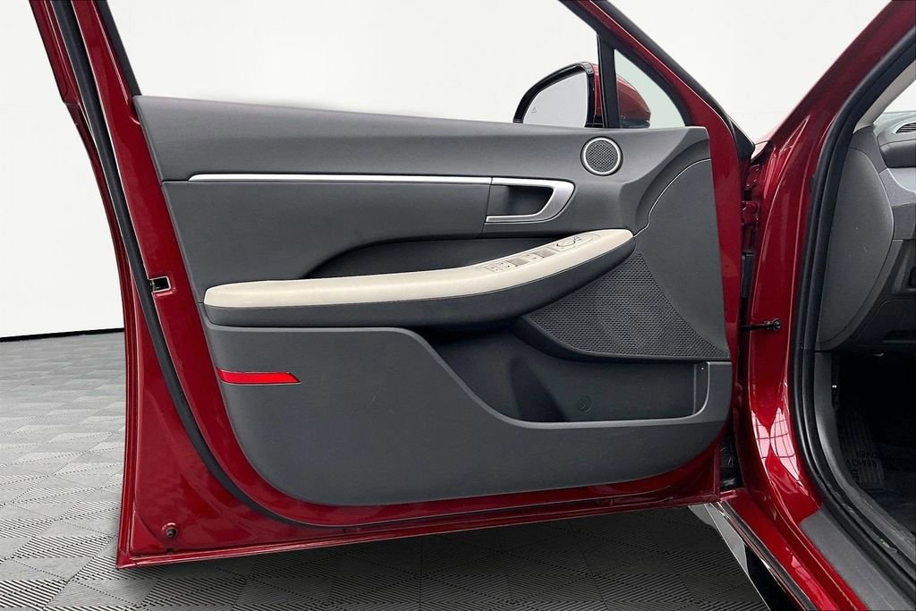 Used 2025 Hyundai Sonata SEL image 23