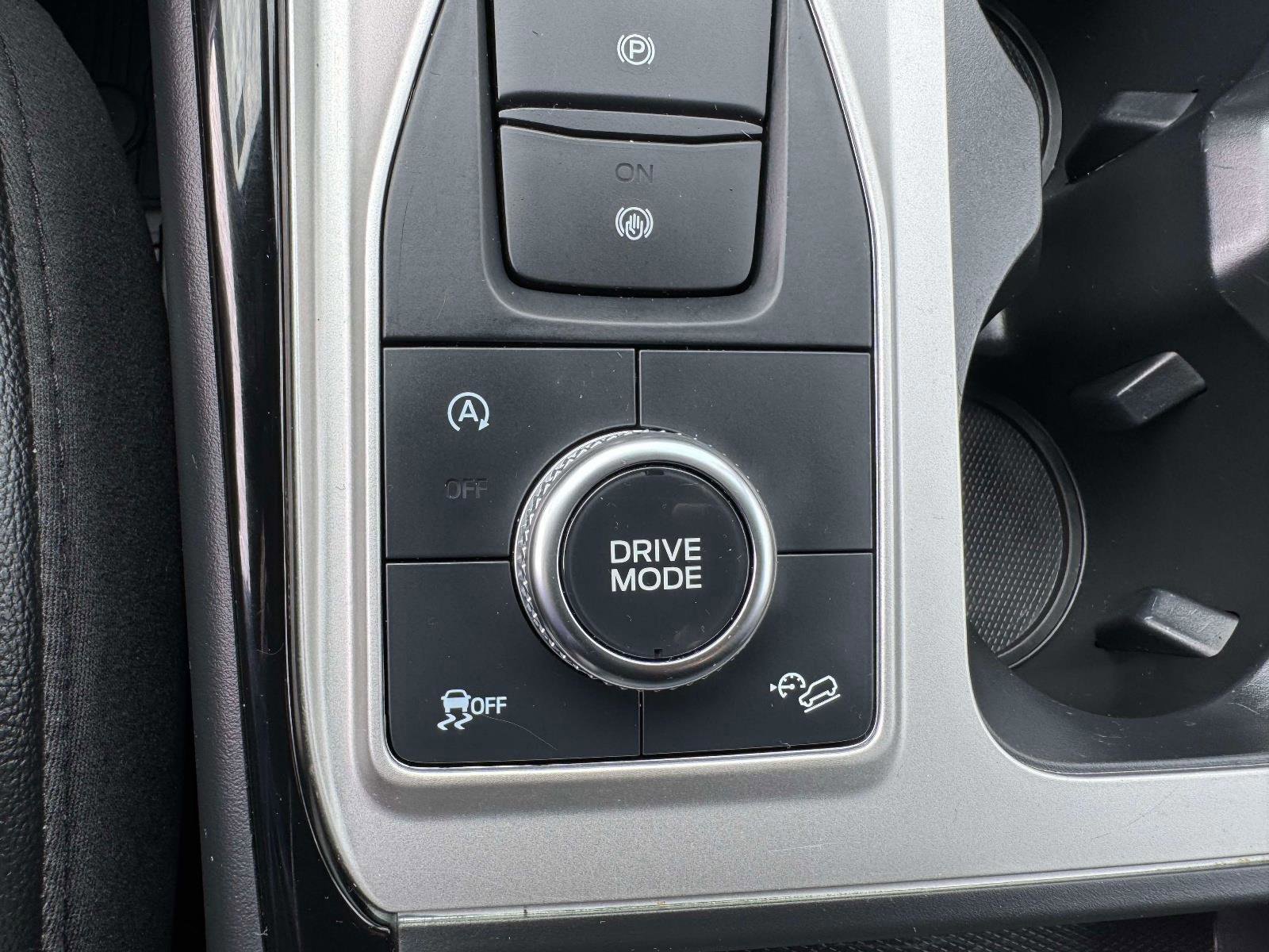 Certified 2022 Ford Explorer ST w/ ST Street Pack image 29