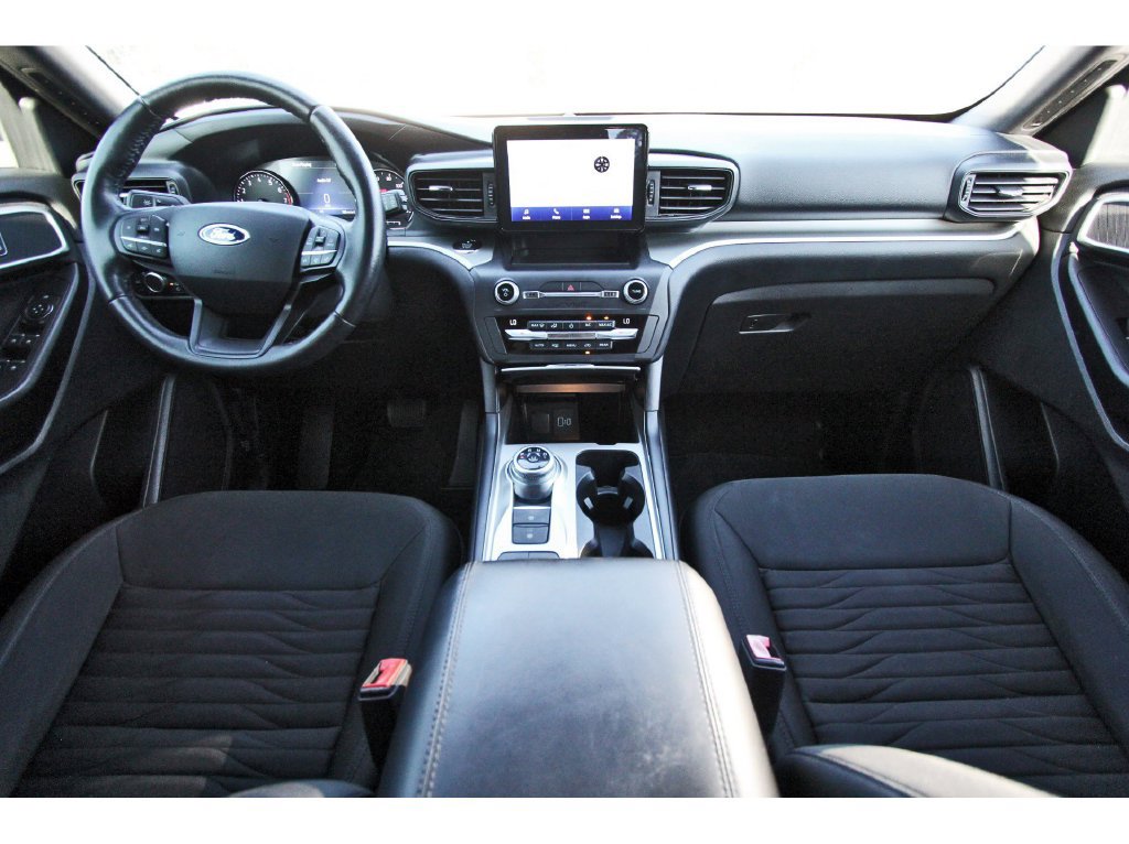 Certified 2020 Ford Explorer XLT RWD image 10