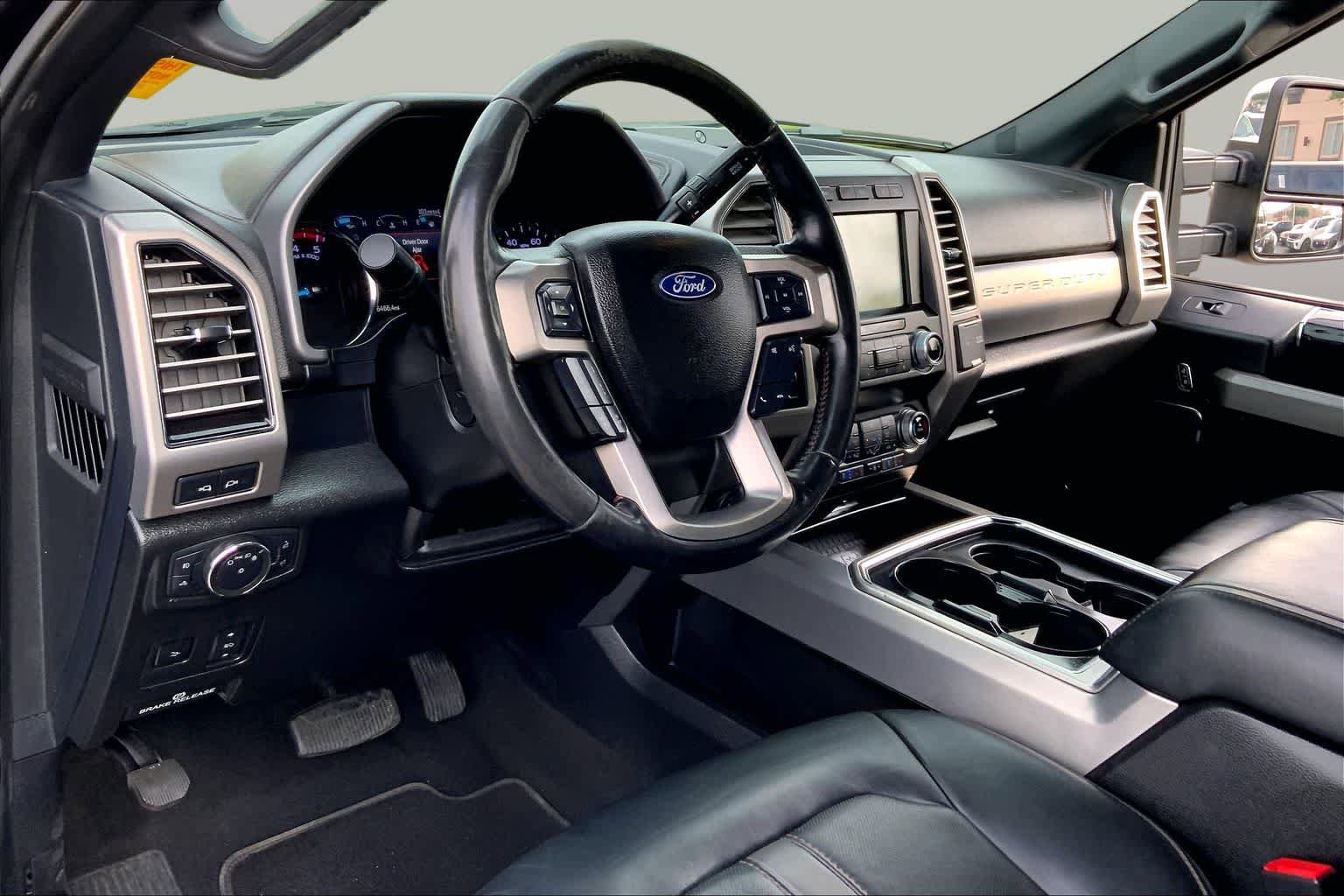 Certified 2020 Ford F450 Platinum w/ FX4 Off-Road Package AWD/4WD image 16