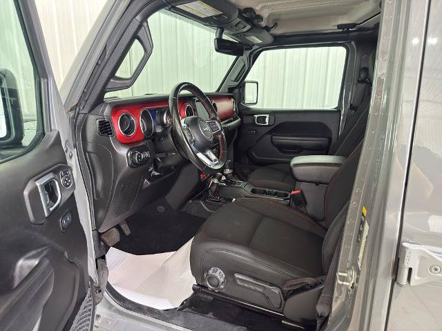 Used 2022 Jeep Gladiator Rubicon w/ Cold Weather Group AWD/4WD image 2