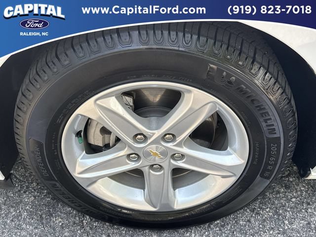 Used 2023 Chevrolet Malibu LS w/ Driver Confidence Package FWD image 13
