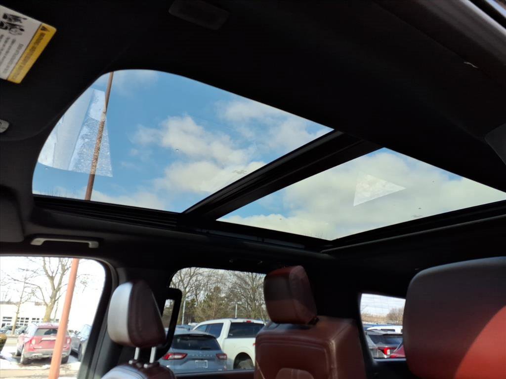 Certified 2023 Ford Expedition Limited image 11