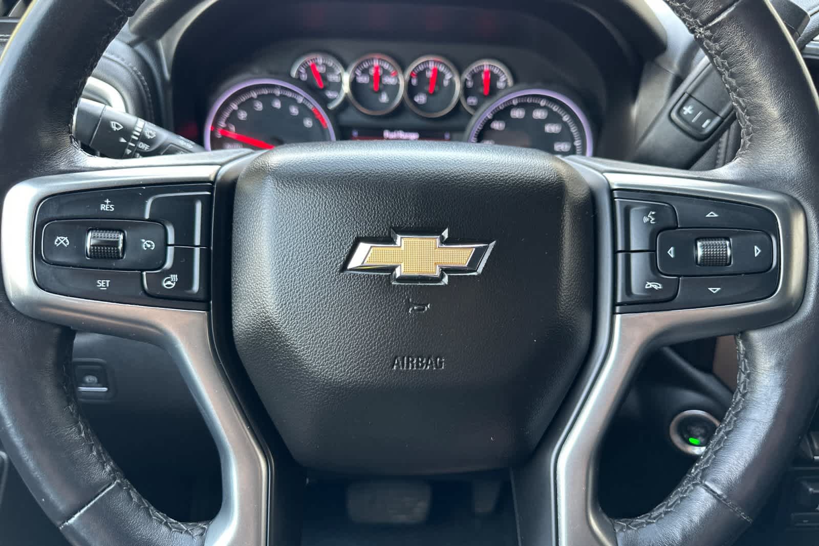 Used 2019 Chevrolet Silverado 1500 LT w/ All-Star Edition AWD/4WD image 22