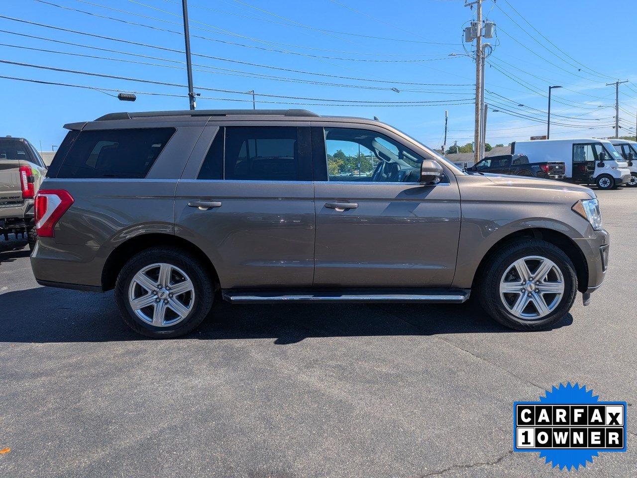 Certified 2019 Ford Expedition XLT w/ Equipment Group 202A AWD/4WD image 3